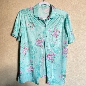Vintage Blue Floral Short Sleeve Button Down